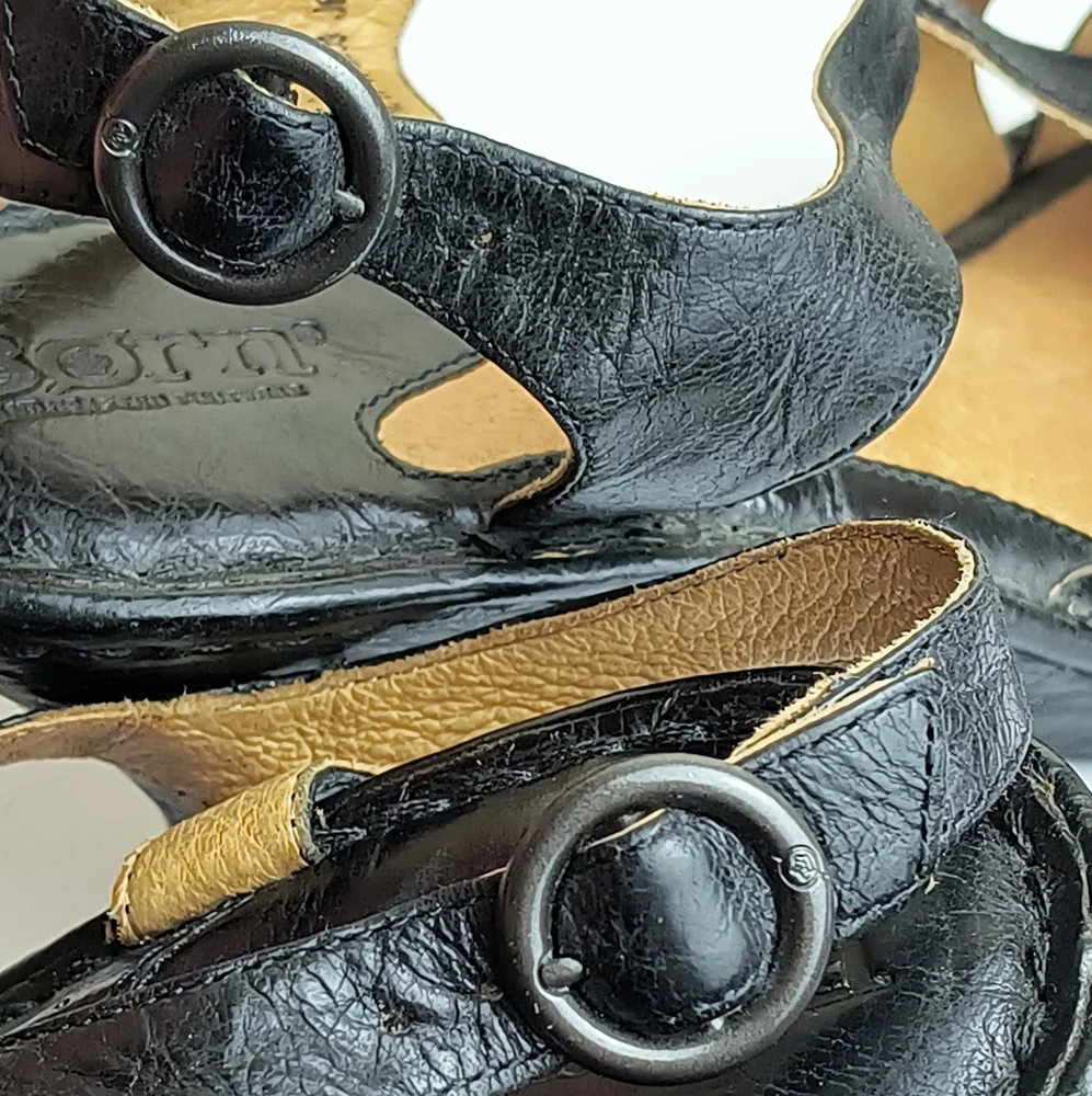Born 9/40.5 Black and Brown Leather Wedge Sandals  Buckle Closure